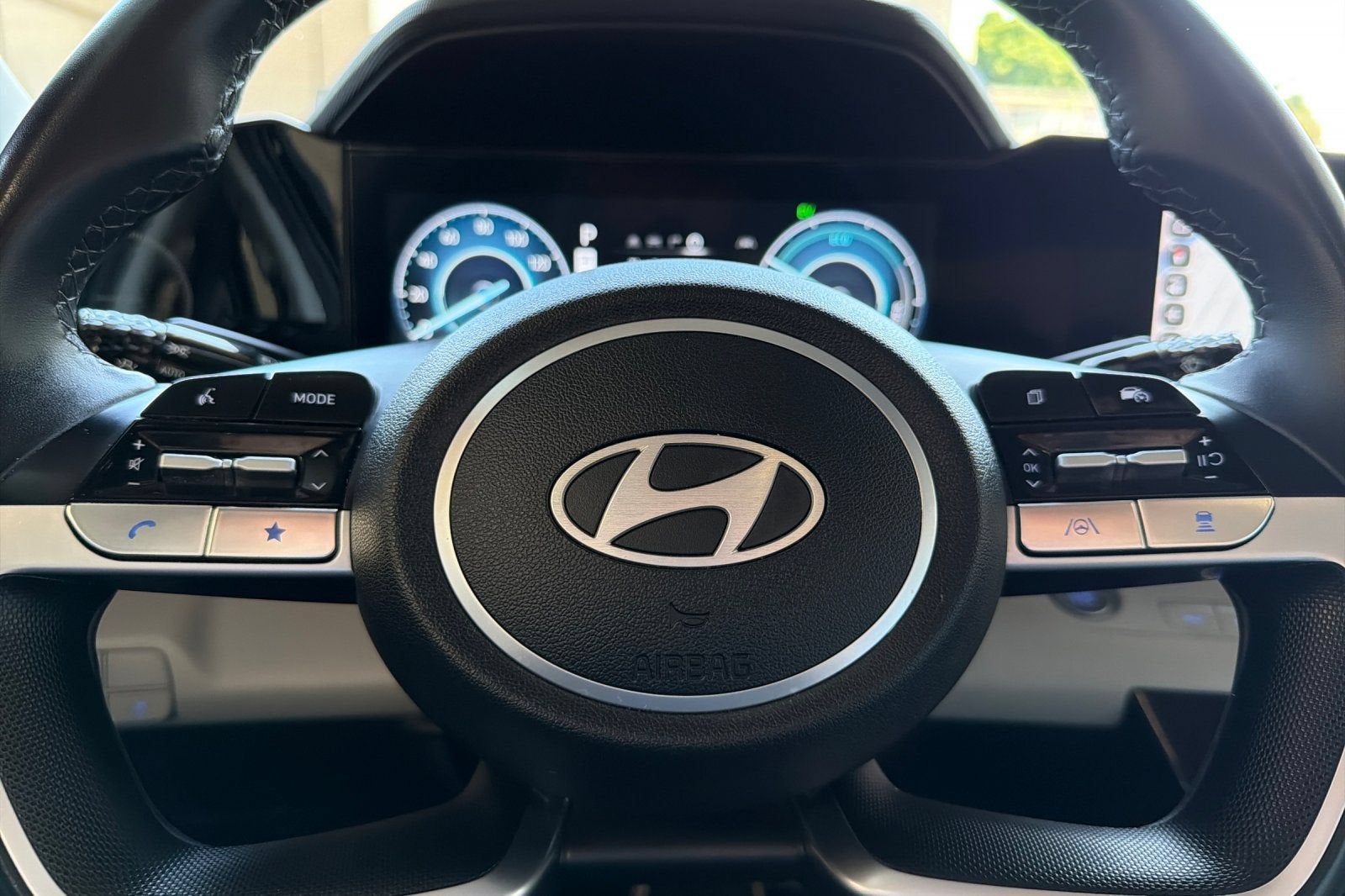 2024 Hyundai Elantra Hybrid Limited