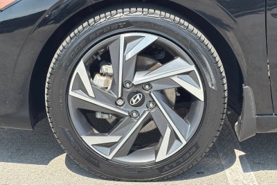 2024 Hyundai Elantra Hybrid Limited