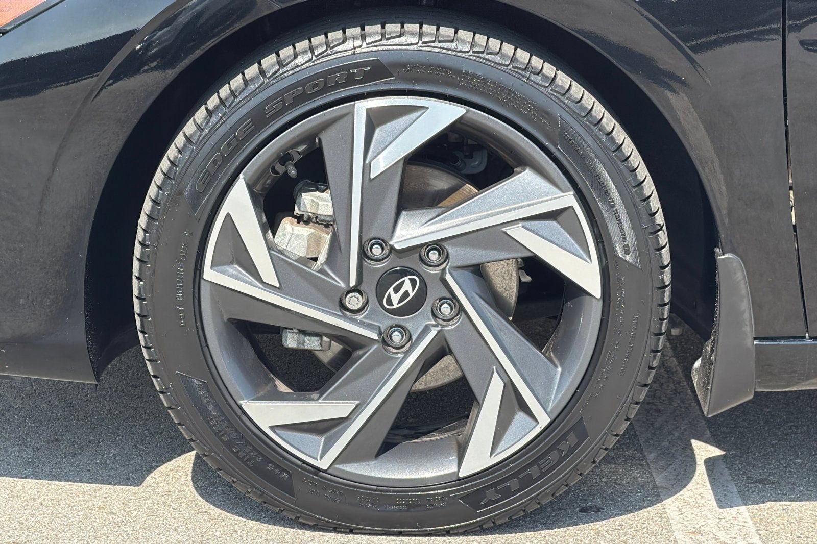 2024 Hyundai Elantra Hybrid Limited