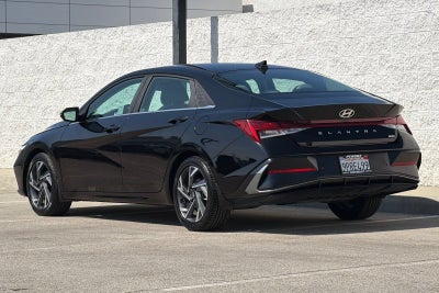 2024 Hyundai Elantra Hybrid Limited
