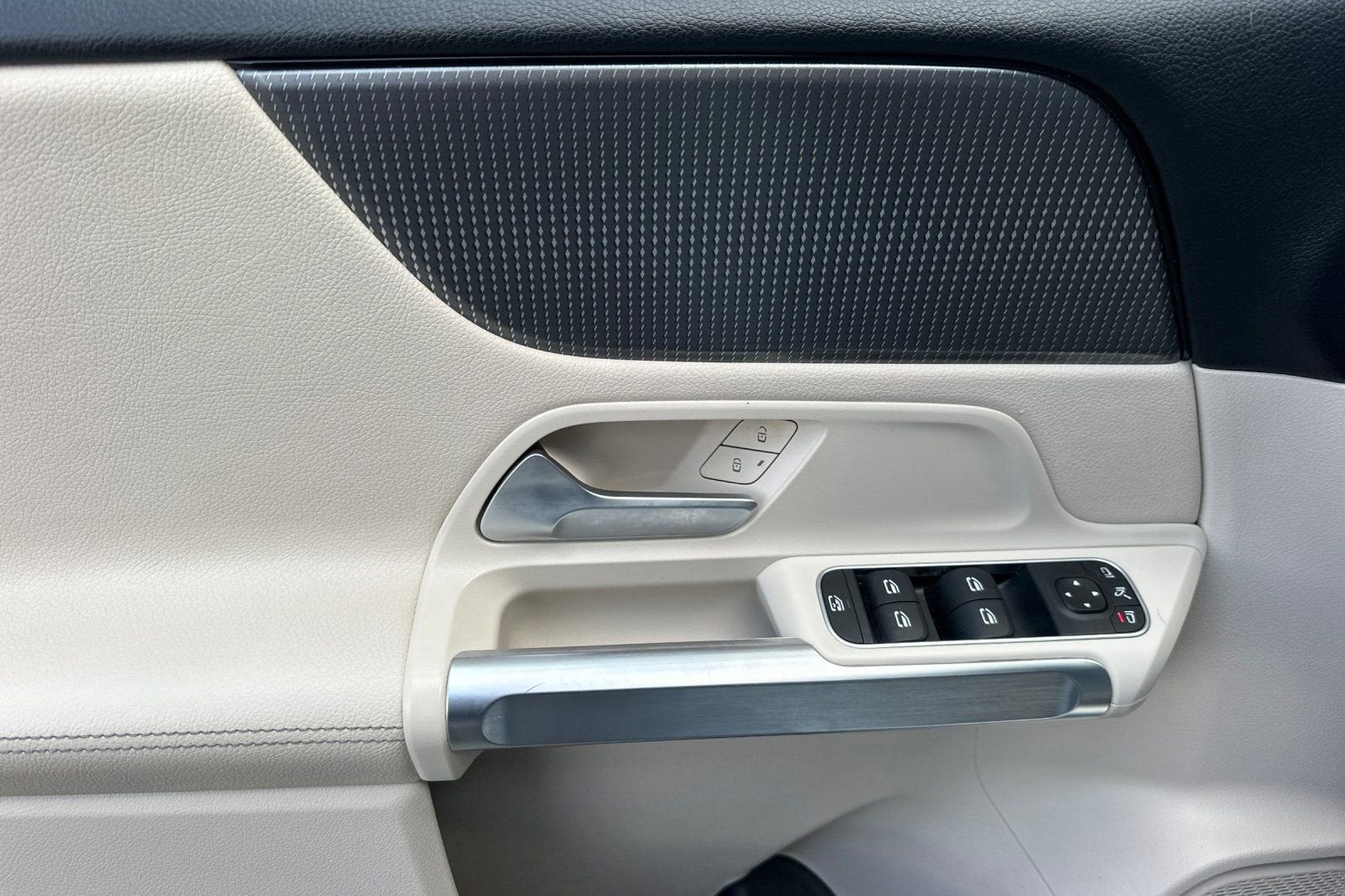 2022 Mercedes-Benz GLB GLB 250