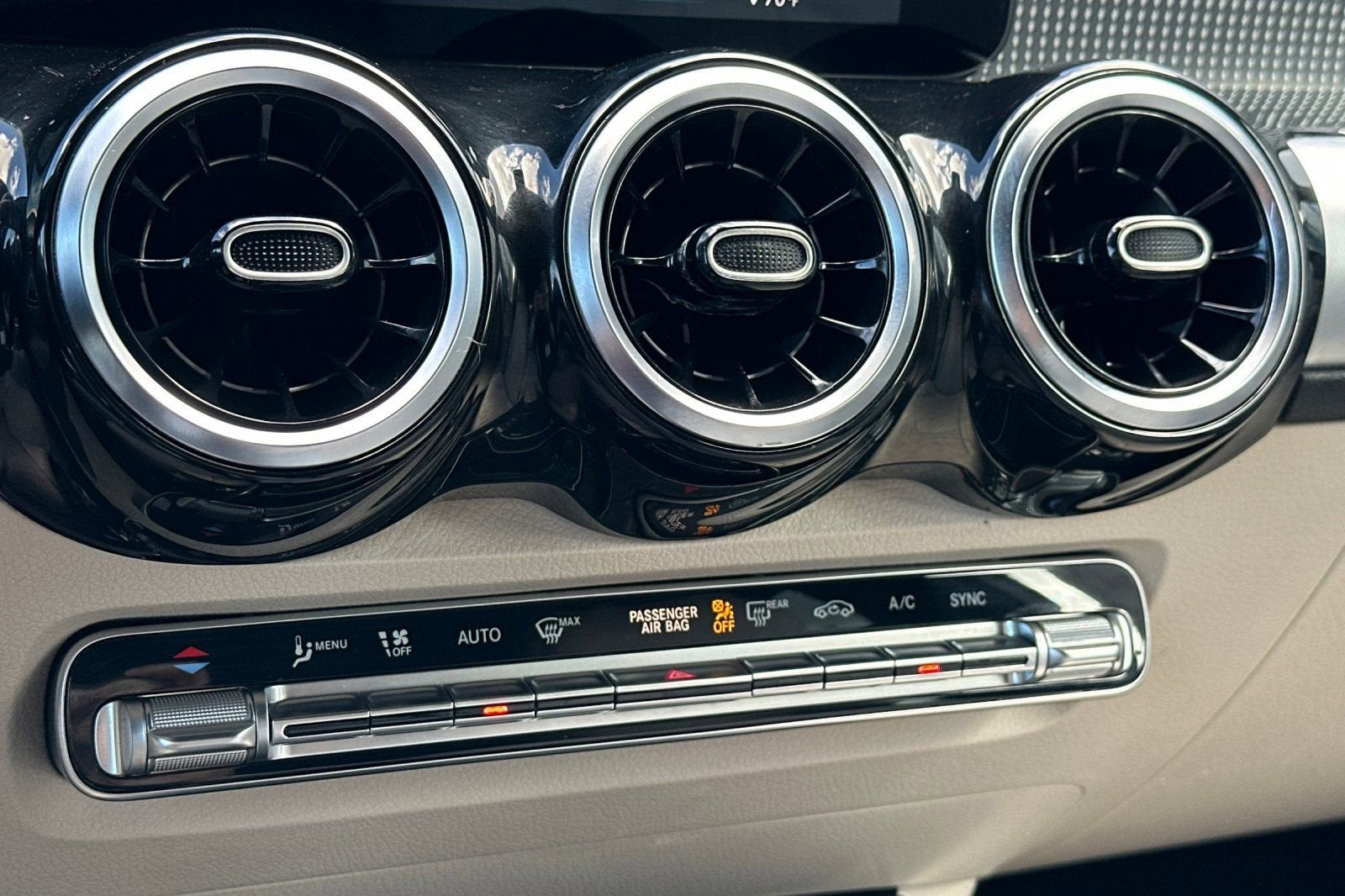 2022 Mercedes-Benz GLB GLB 250