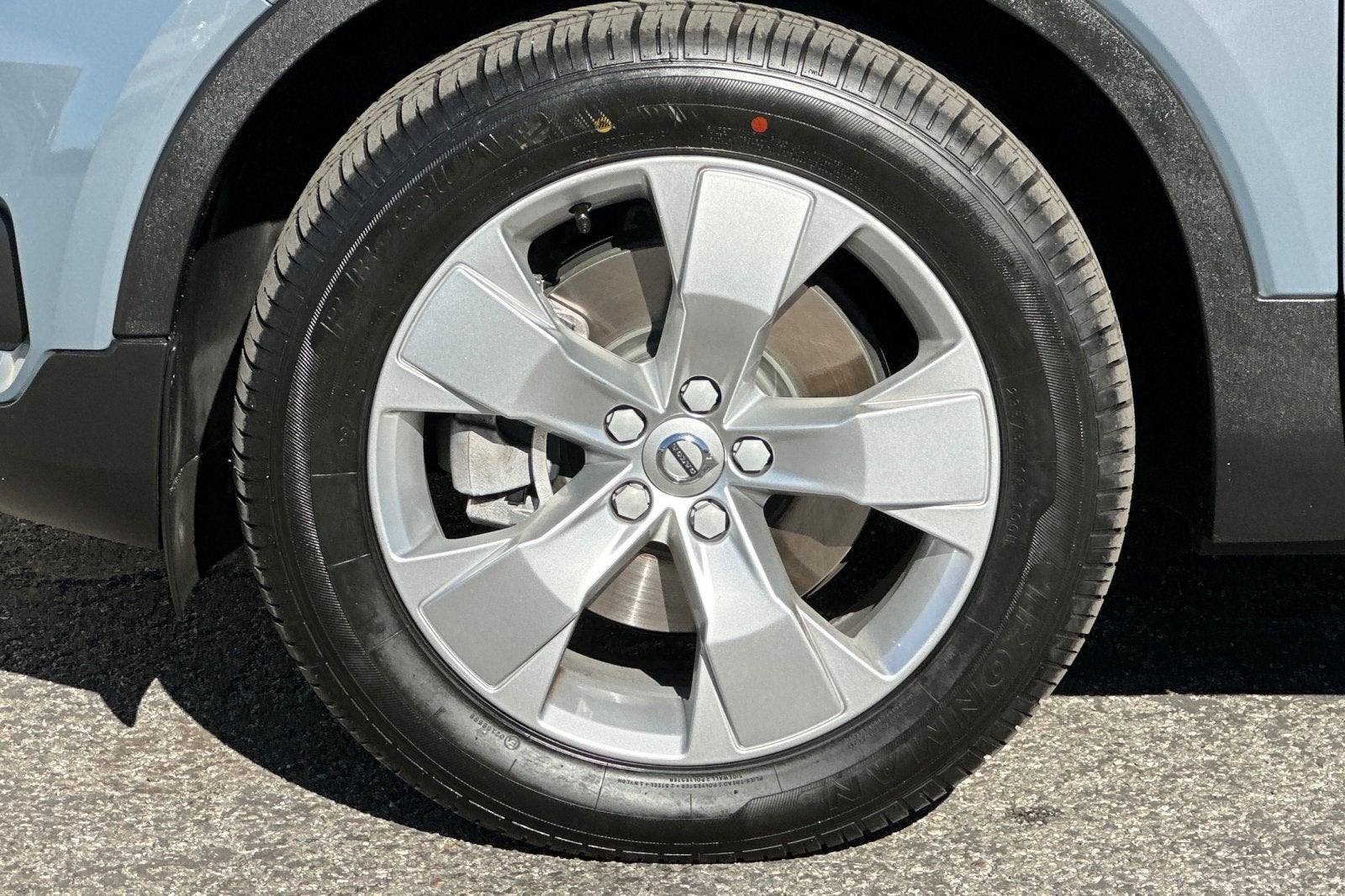 2021 Volvo XC40 Momentum