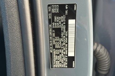 2021 Volvo XC40 Momentum