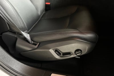 2024 Volvo XC60 Core Dark Theme