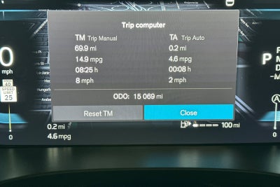 2024 Volvo XC60 Core Dark Theme